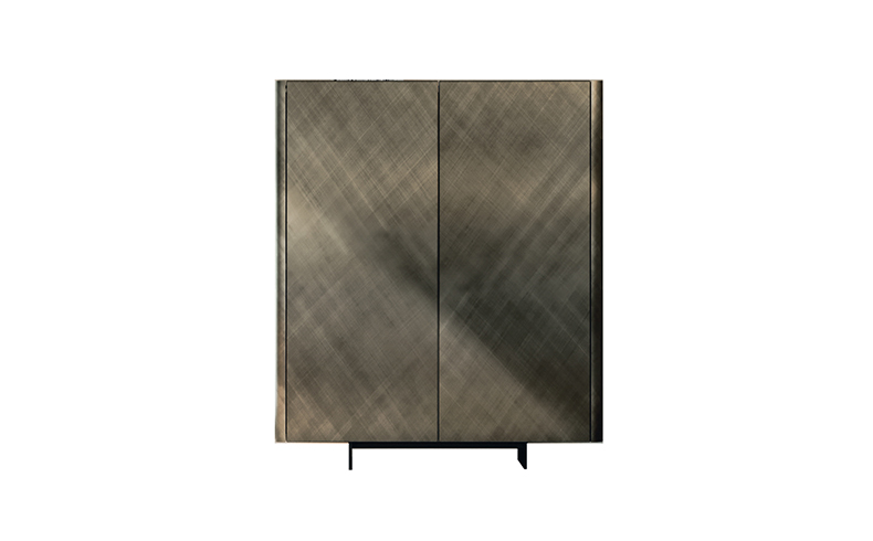 ALMA_lacquered, brushed bronze